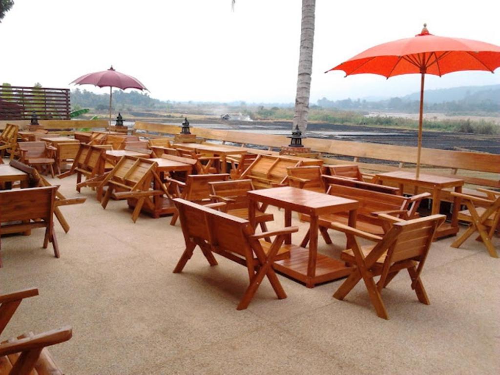 Tamarind Grand Resort Mae Sariang Eksteriør bilde