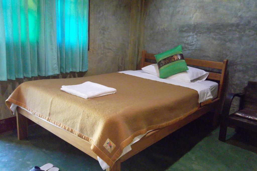 Tamarind Grand Resort Mae Sariang Rom bilde